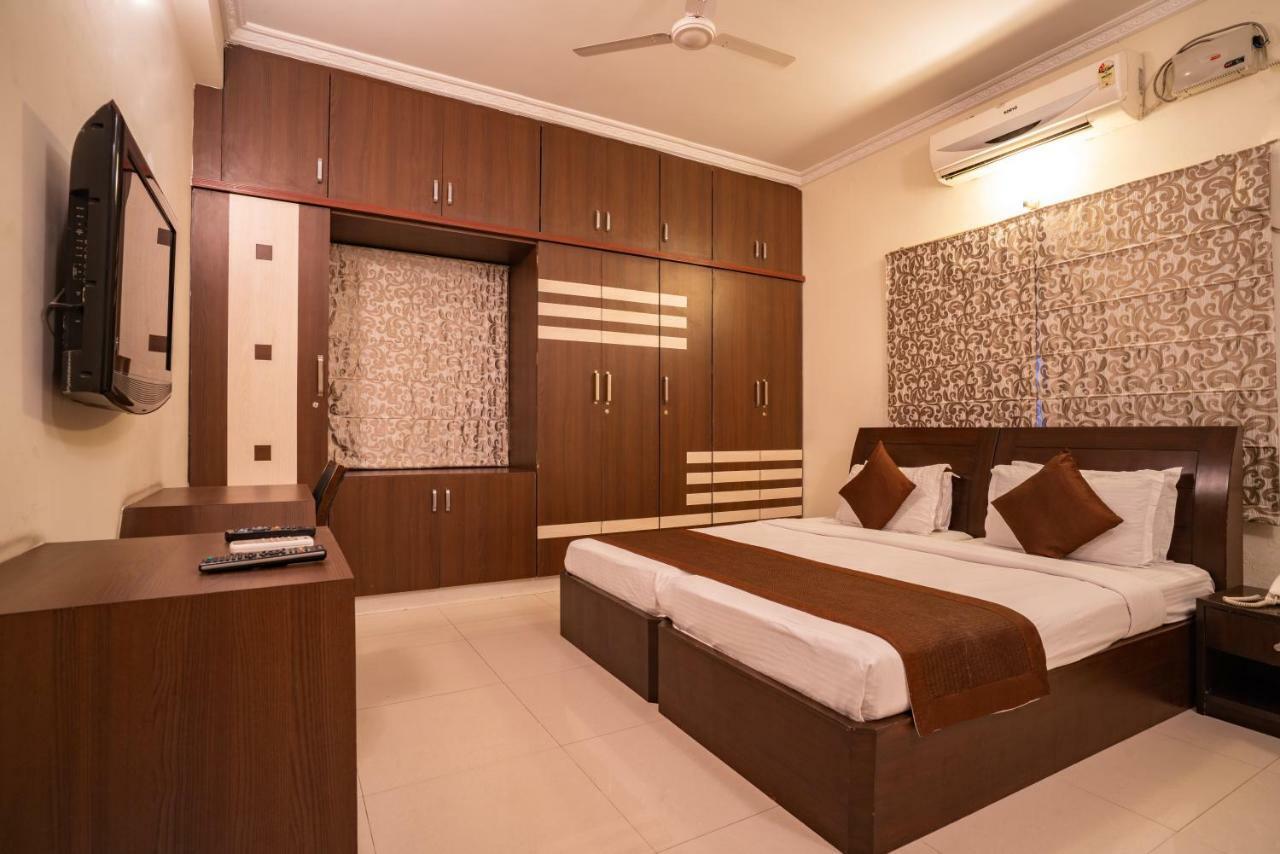 Blueberry Service Apartments Hyderabad Eksteriør bilde