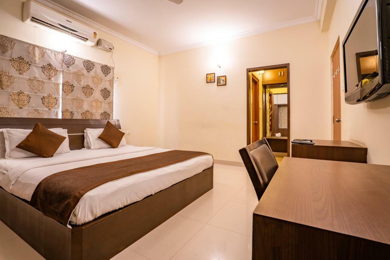 Blueberry Service Apartments Hyderabad Eksteriør bilde