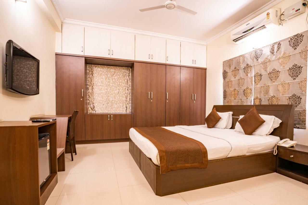 Blueberry Service Apartments Hyderabad Eksteriør bilde