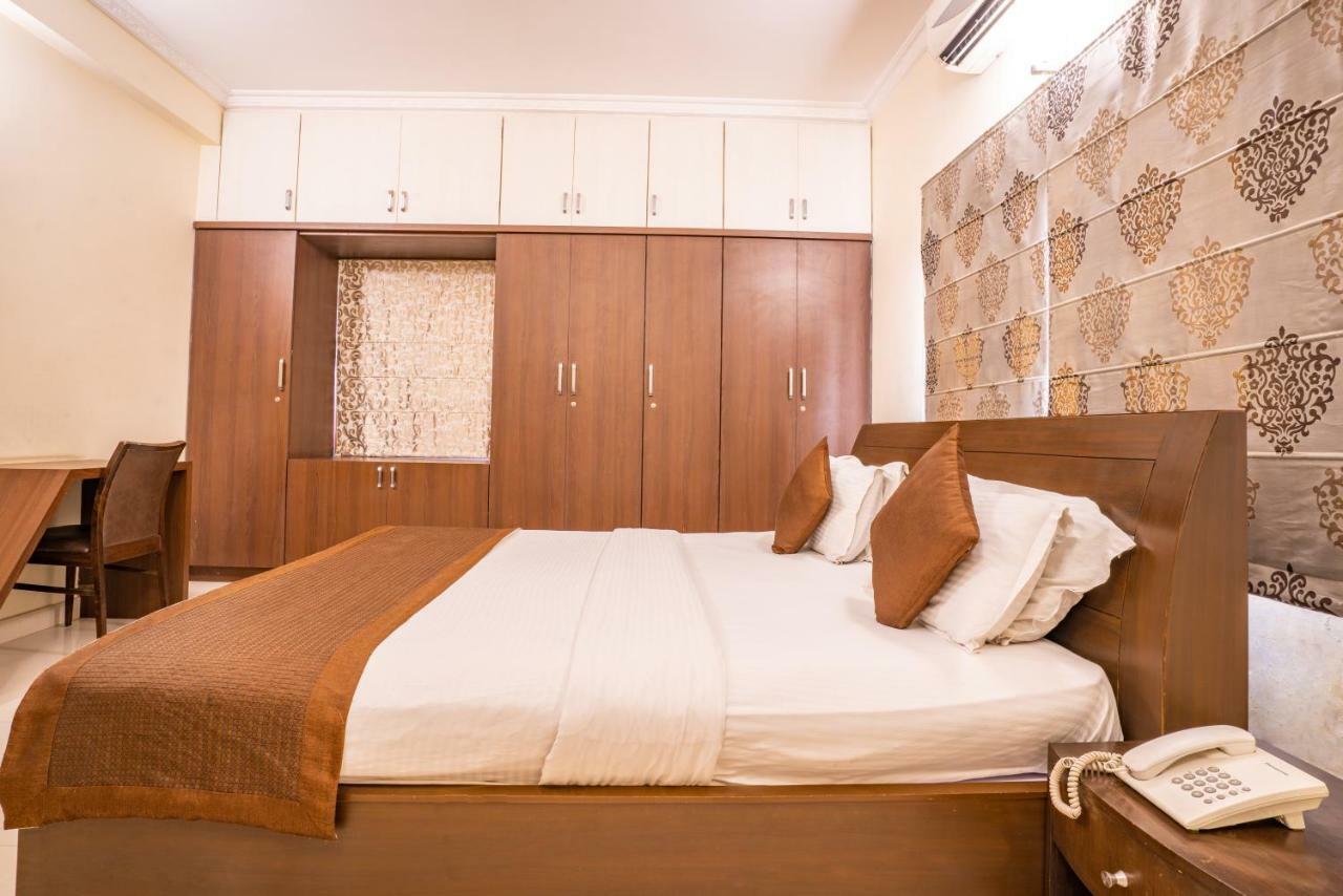 Blueberry Service Apartments Hyderabad Eksteriør bilde