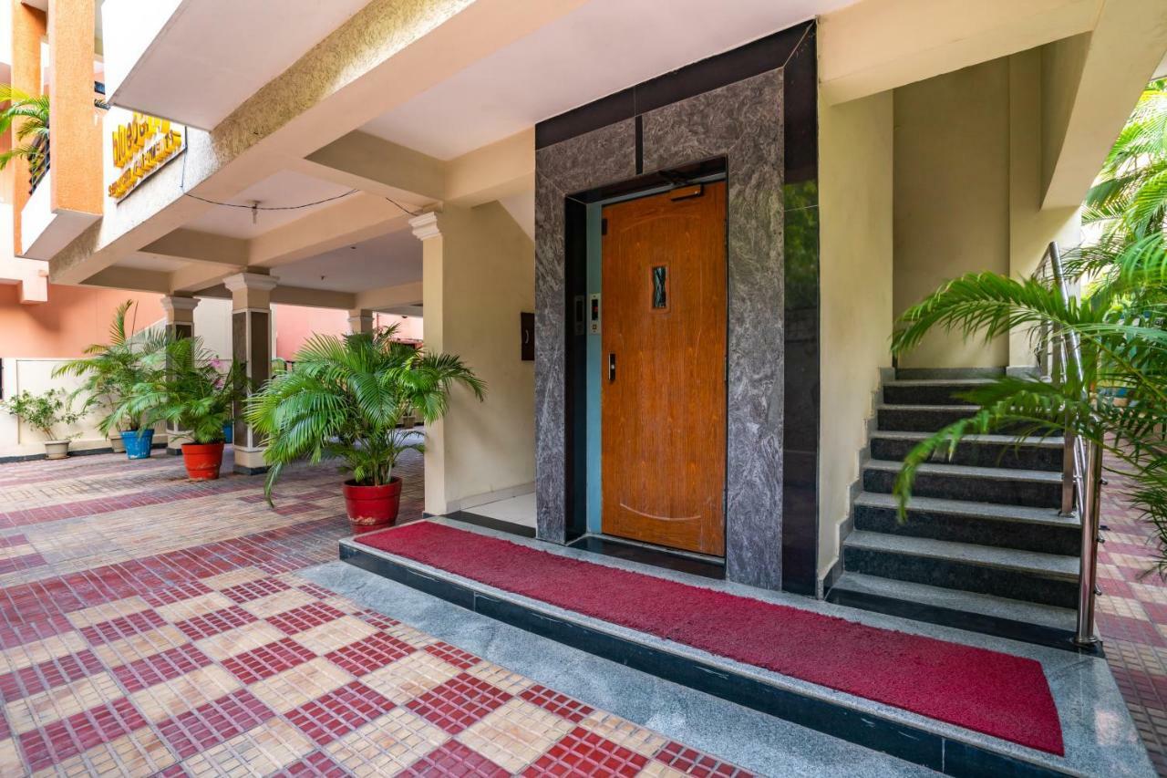 Blueberry Service Apartments Hyderabad Eksteriør bilde